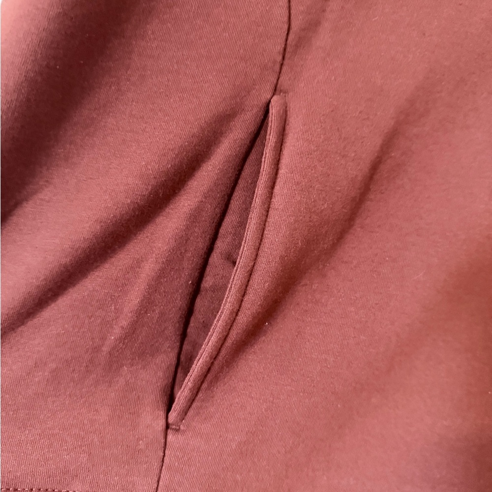 Ideology Sleeveless Hooded Tunic Top in Burgundy - Picture 6 of 8